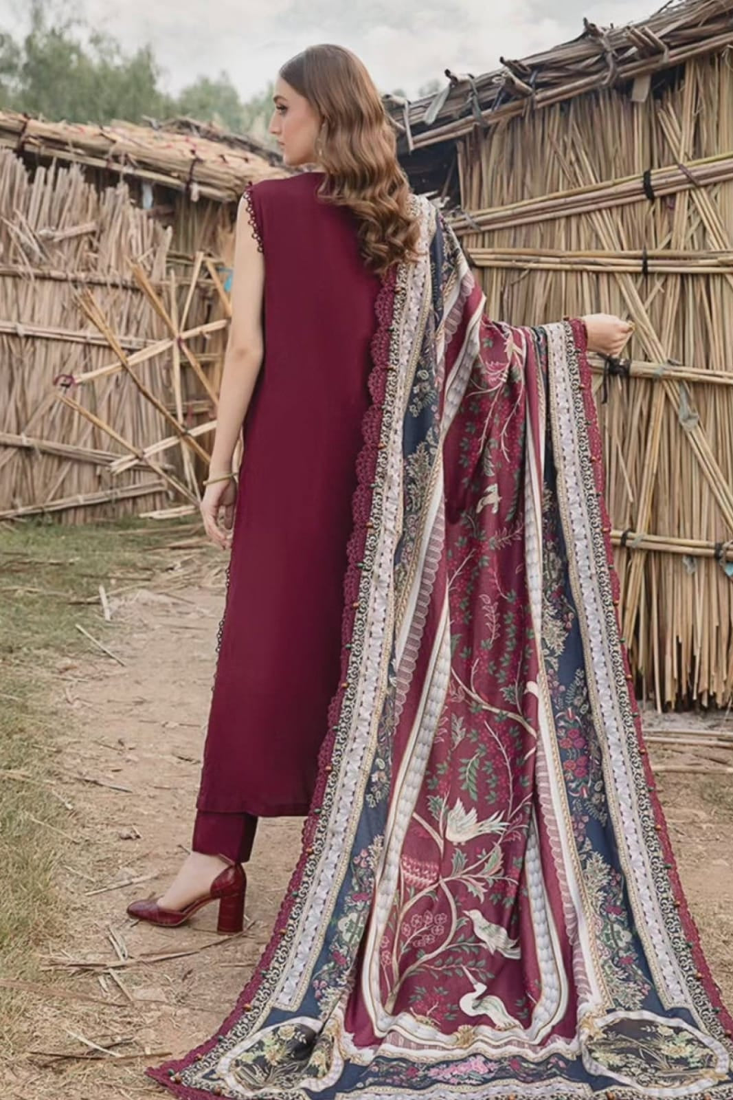 DFW-1113 Maria B Heavy Embroidery 3PC Dhanak Suit
