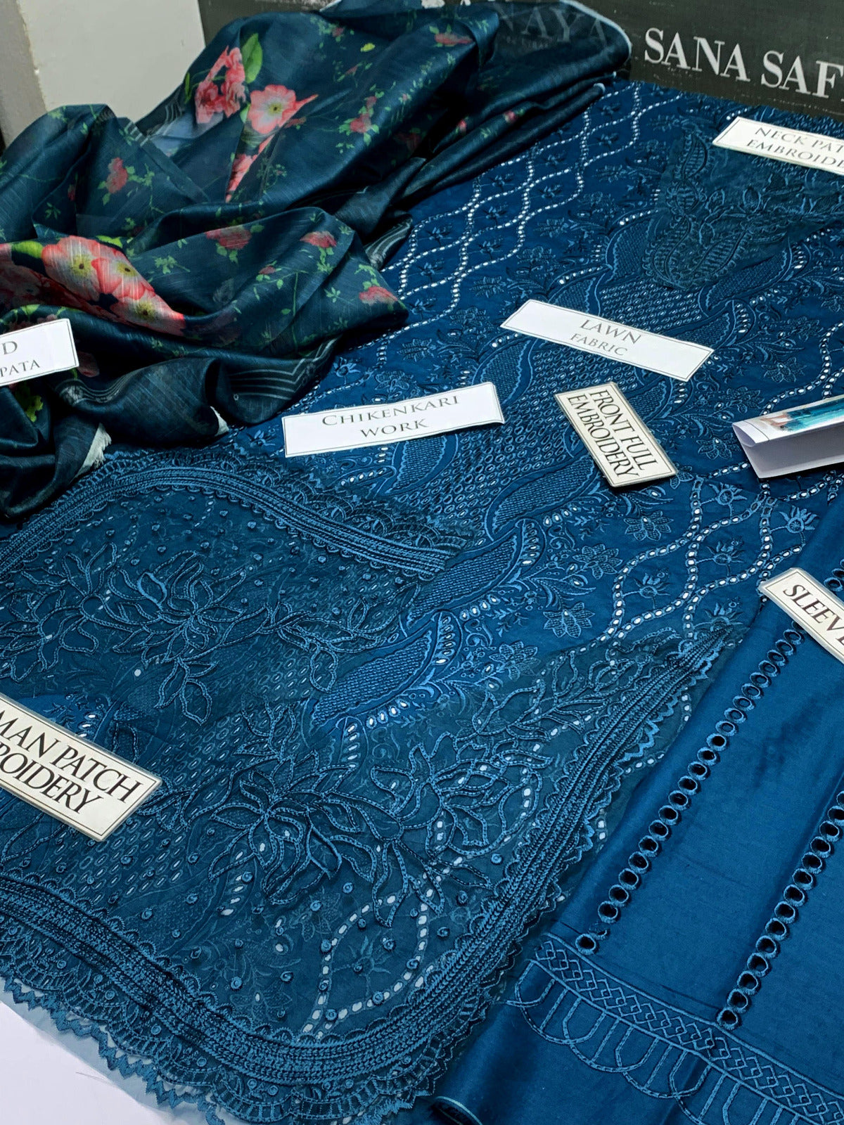 DFW-884 Sobia Nazir Heavy Embroidery 3PC Lawn Suit