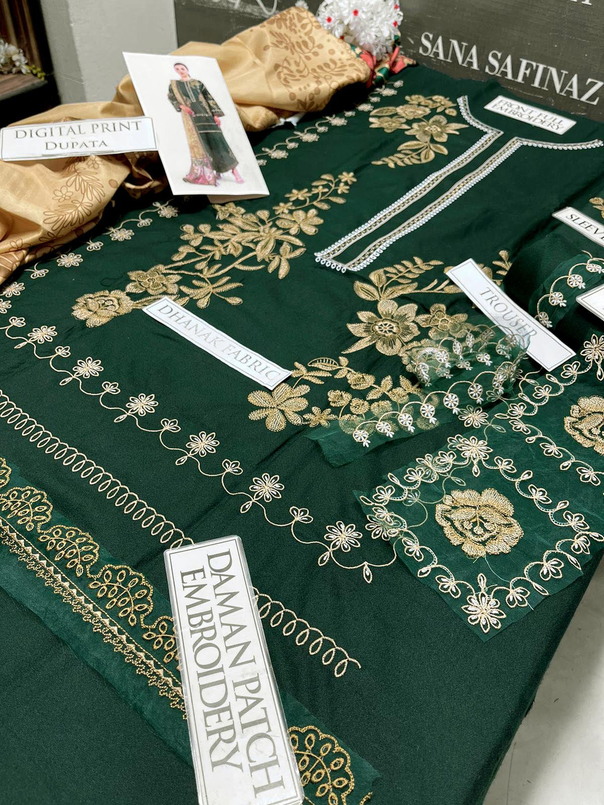 DFW-986 Sapphire Heavy Embroidery 3PC Dhanak Suit