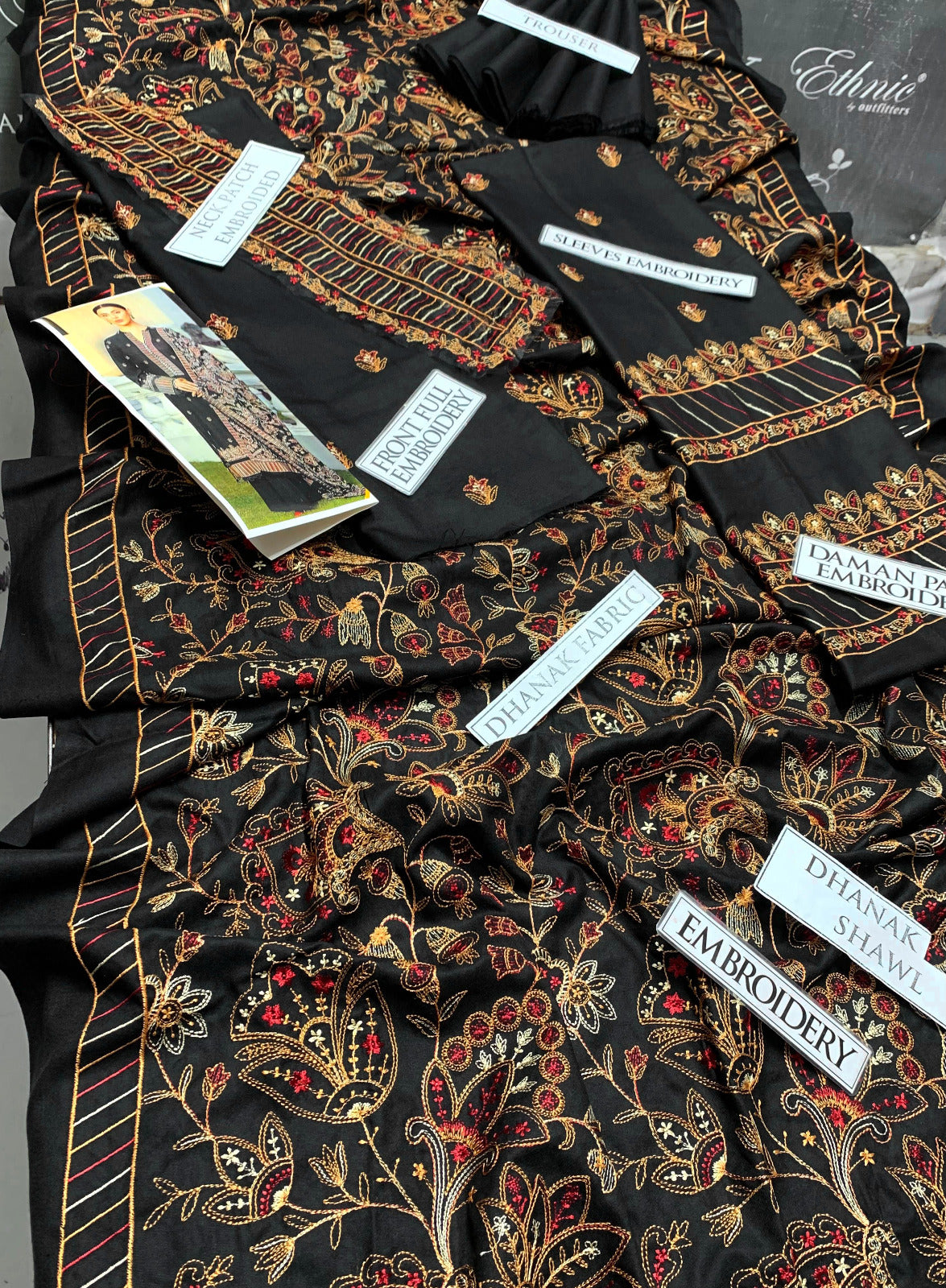 DFW-970 Bareeze Heavy Embroidery 3PC Dhanak Suit