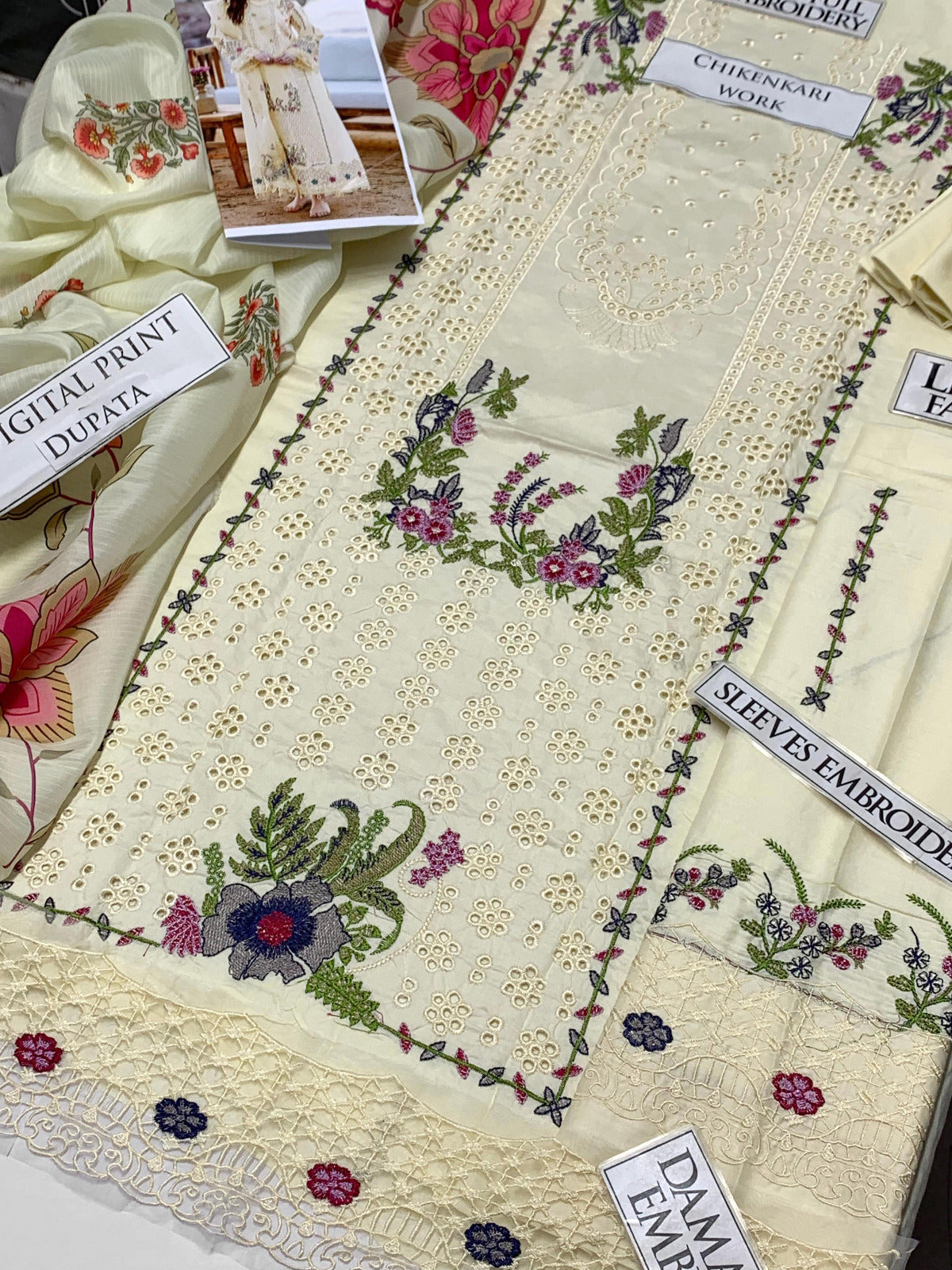 DFW-876 Qalamkar Heavy Embroidery 3PC Linen Suit