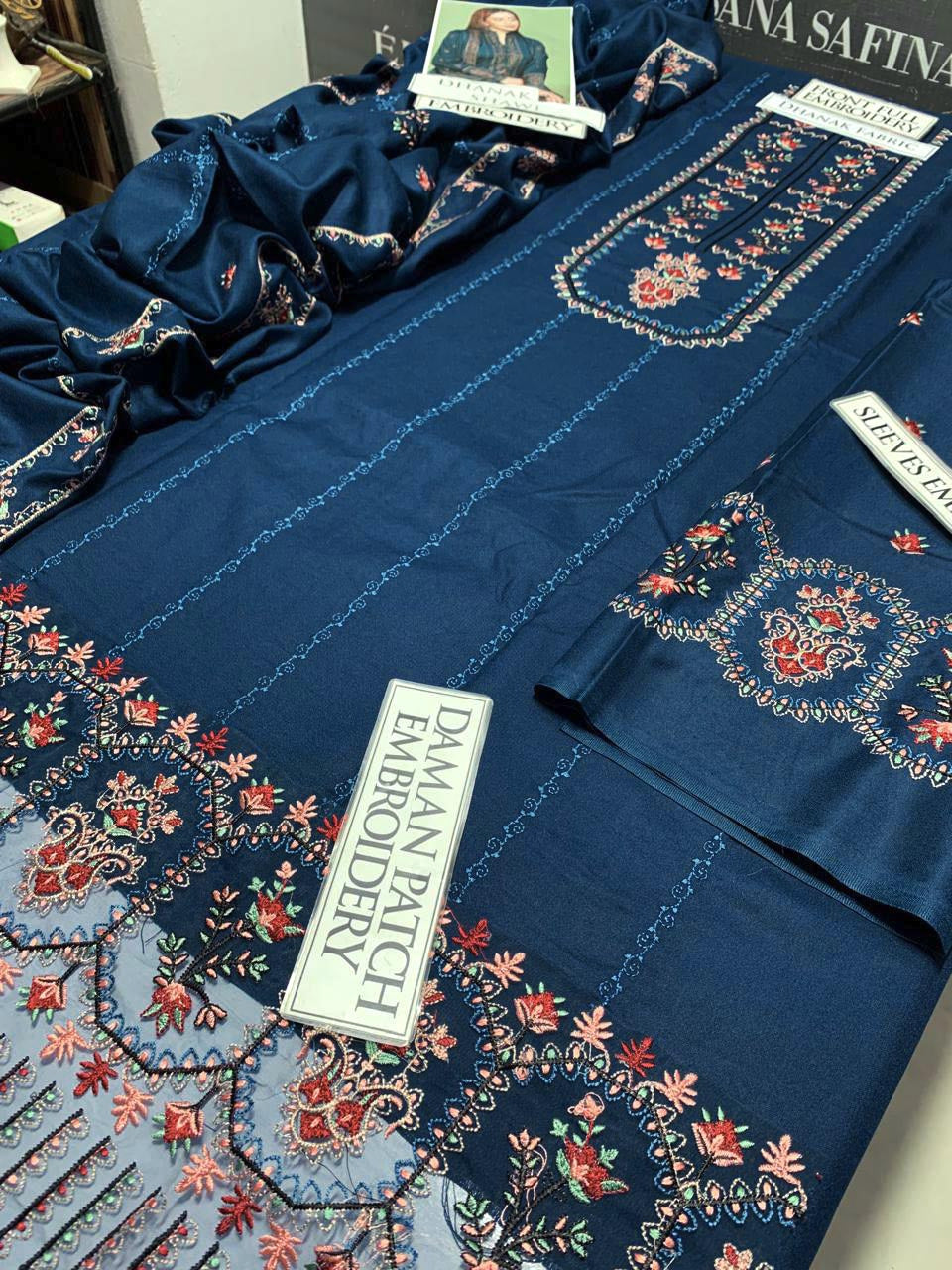 DFW-1064 Noor e Fajar Heavy Embroidery 3PC Dhanak Suit