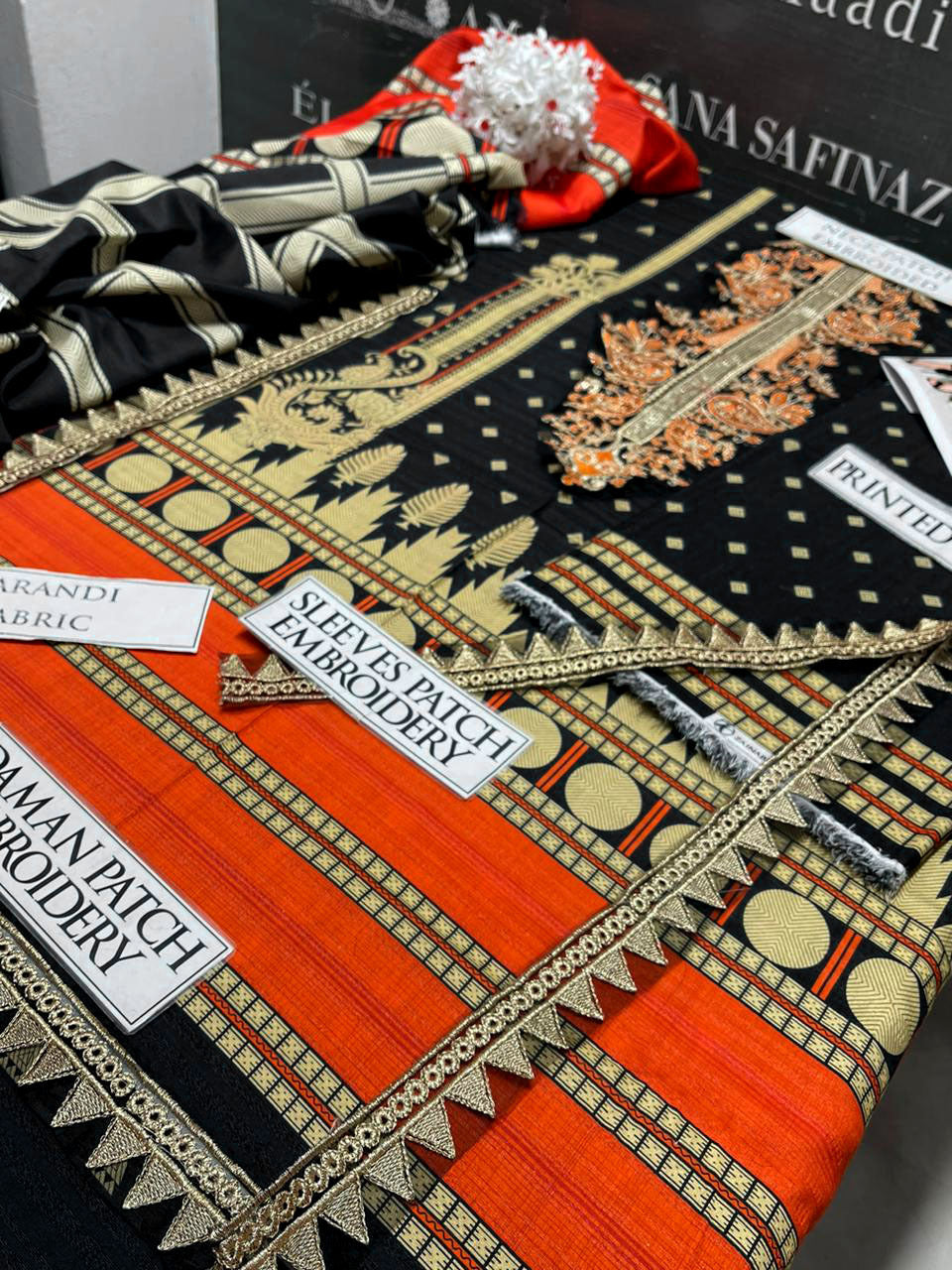 DFW-1179 Zainab Chottani Embroidery 3PC Karandi Suit