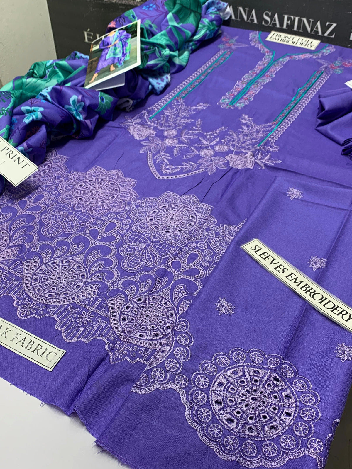 DFW-877 Mushq Heavy Embroidery 3PC Dhanak Suit