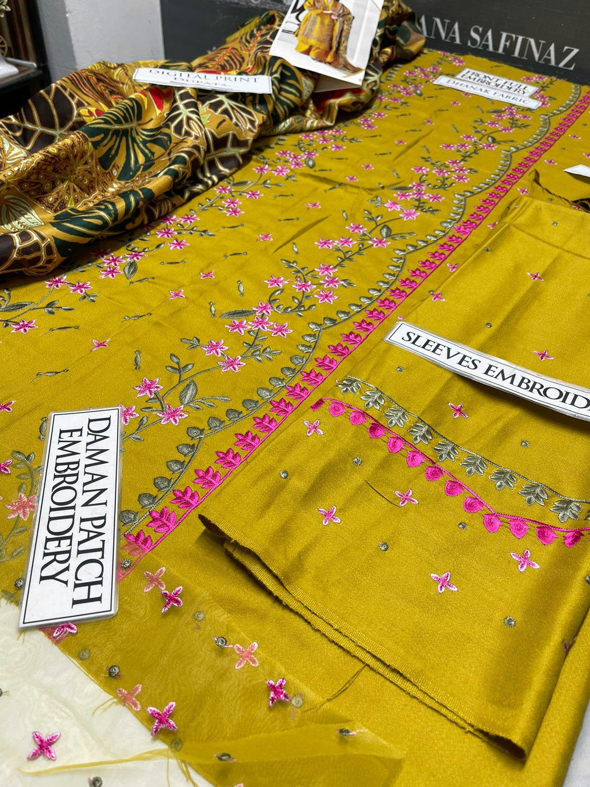 DFW-1007 Sobia Nazir Heavy Embroidery 3PC Dhanak Suit