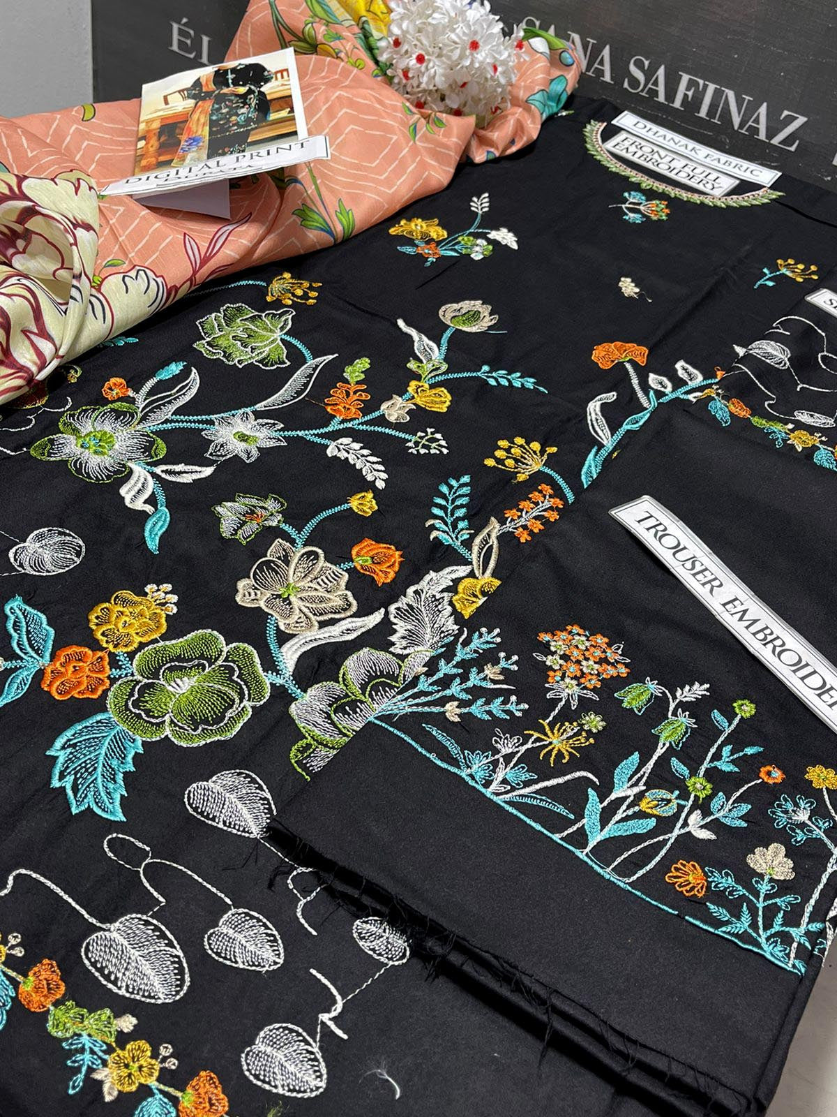 DFW-1095 Zara Shah Jahan Heavy Embroidery 3PC Dhanak Suit