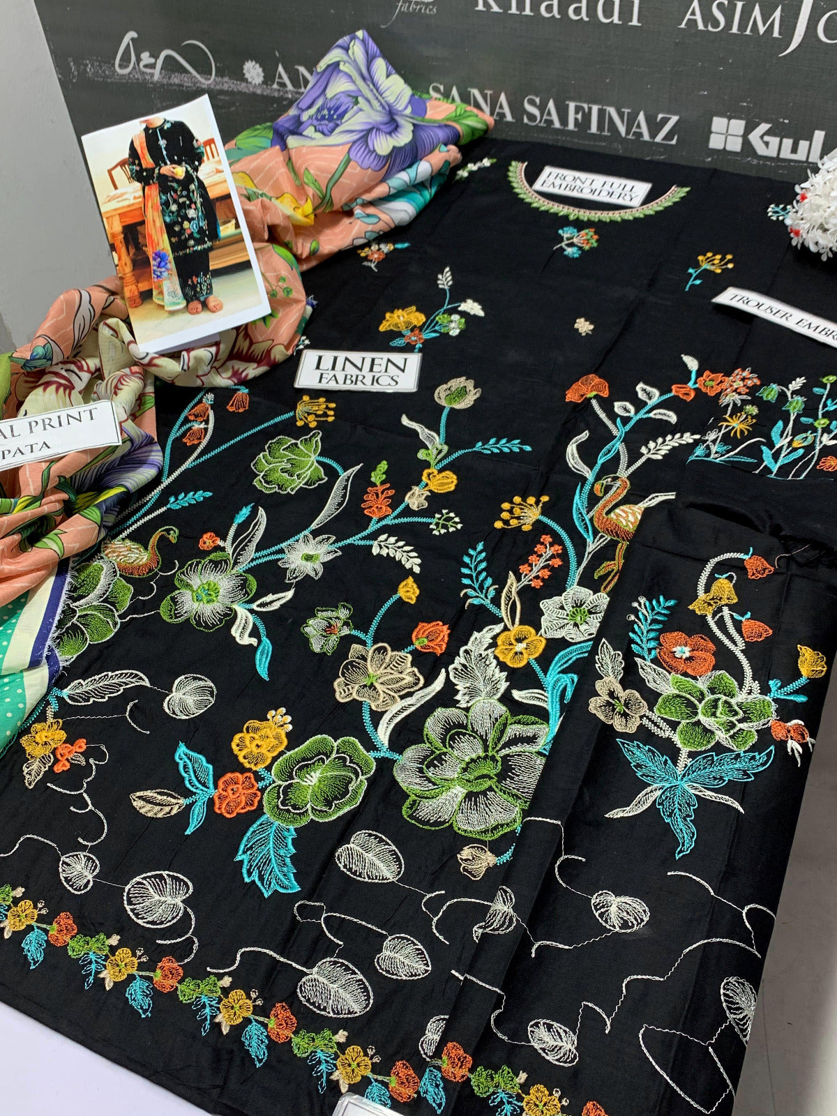 DFW-881 Zara Shah Jahan Heavy Embroidery 3PC Linen Suit