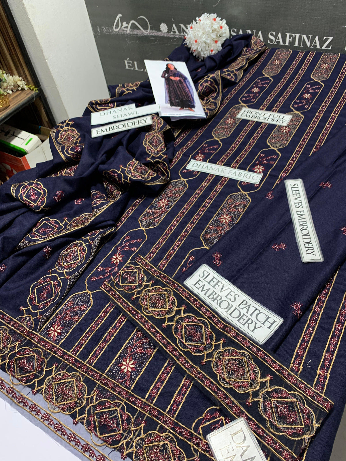 DFW-913 Kayseria Heavy Embroidery 3PC Dhanak Suit