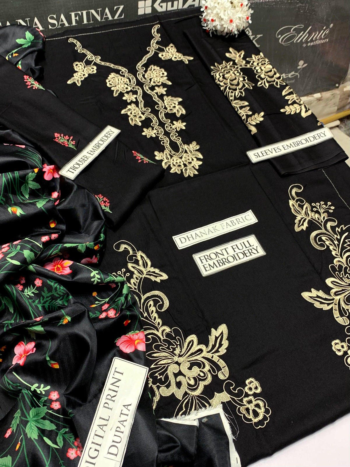 DFW-894 Iznik Heavy Embroidery 3PC Dhanak Suit