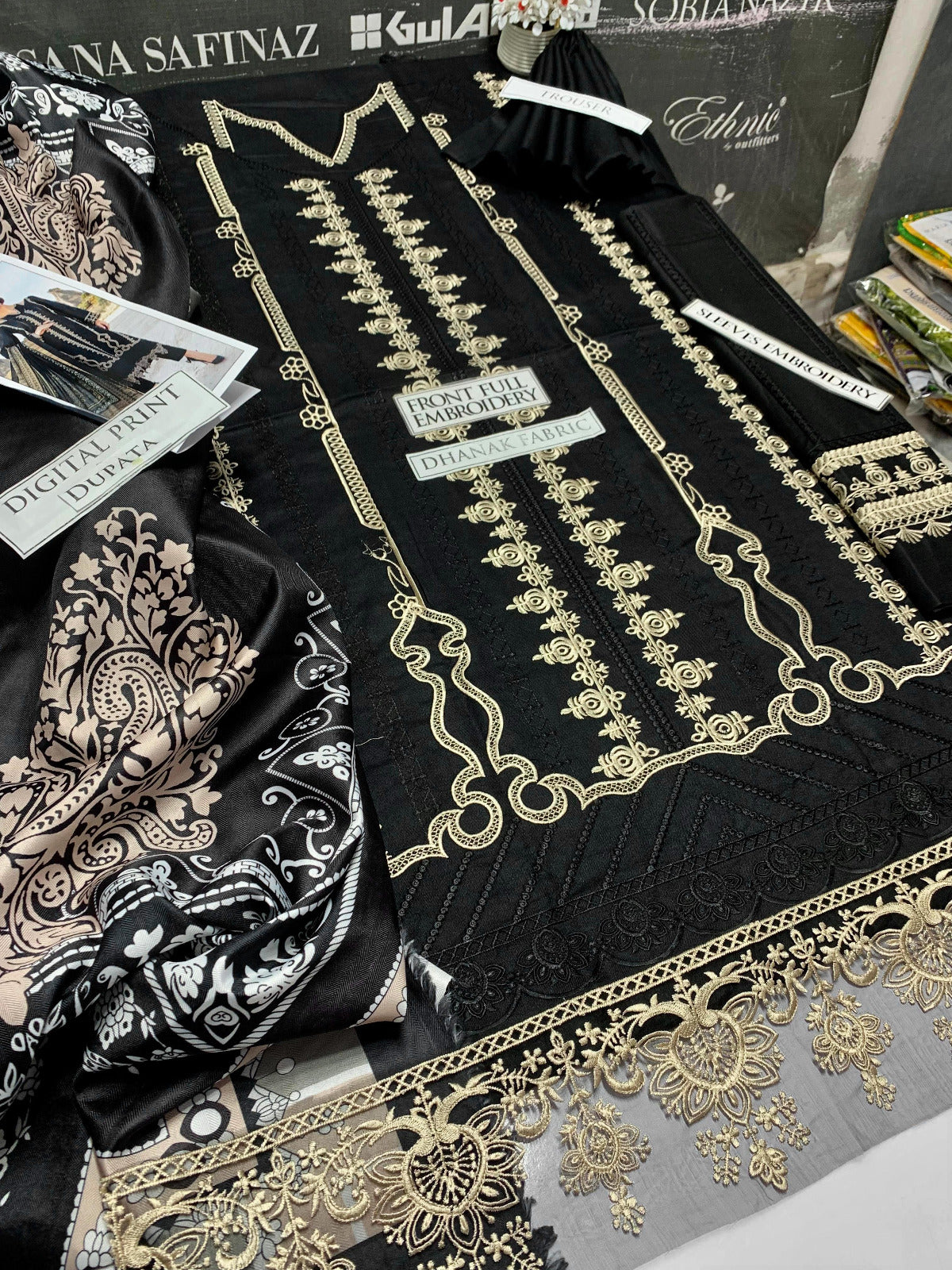 DFW-915 Maria B Heavy Embroidery 3PC Dhanak Suit