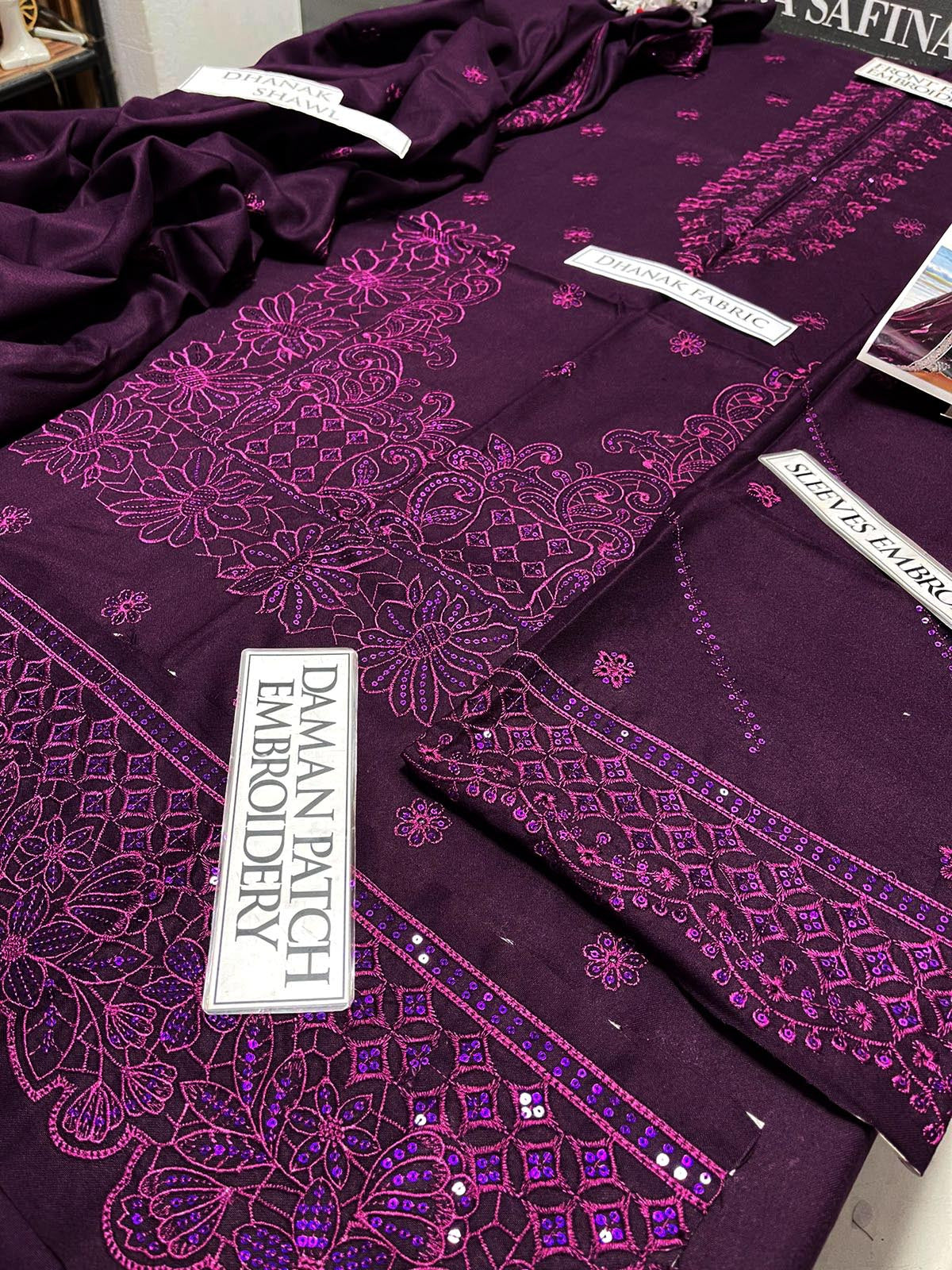 DFW-1030 Izel Heavy Embroidery 3PC Dhanak Suit