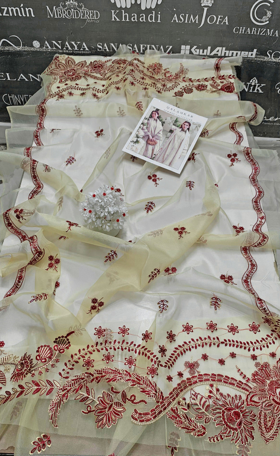 DFW-883 Qalamkar Heavy Embroidery 3PC Lawn Suit