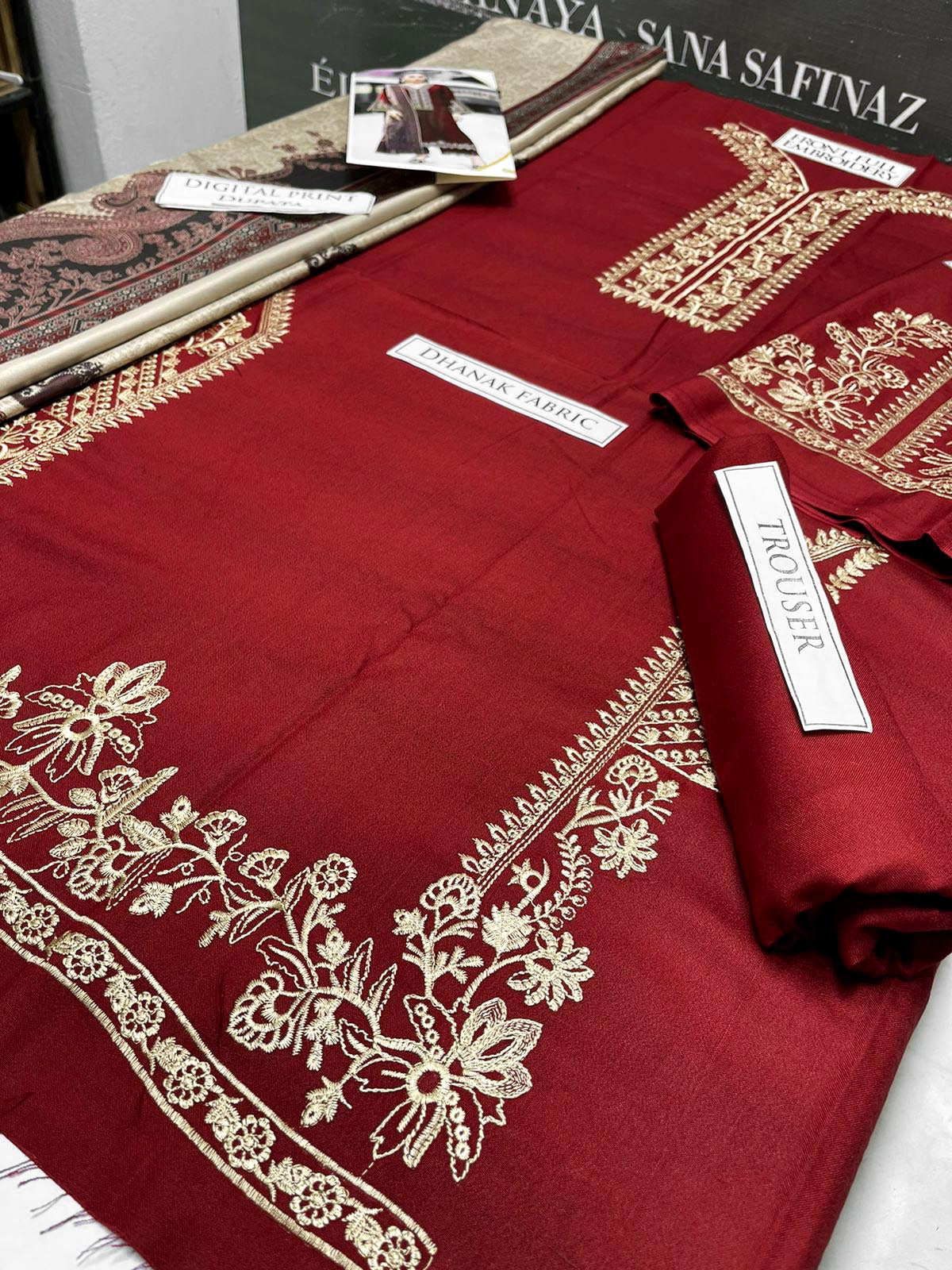 DFW-1020 IzeI Embroidery 3PC Dhanak Suit