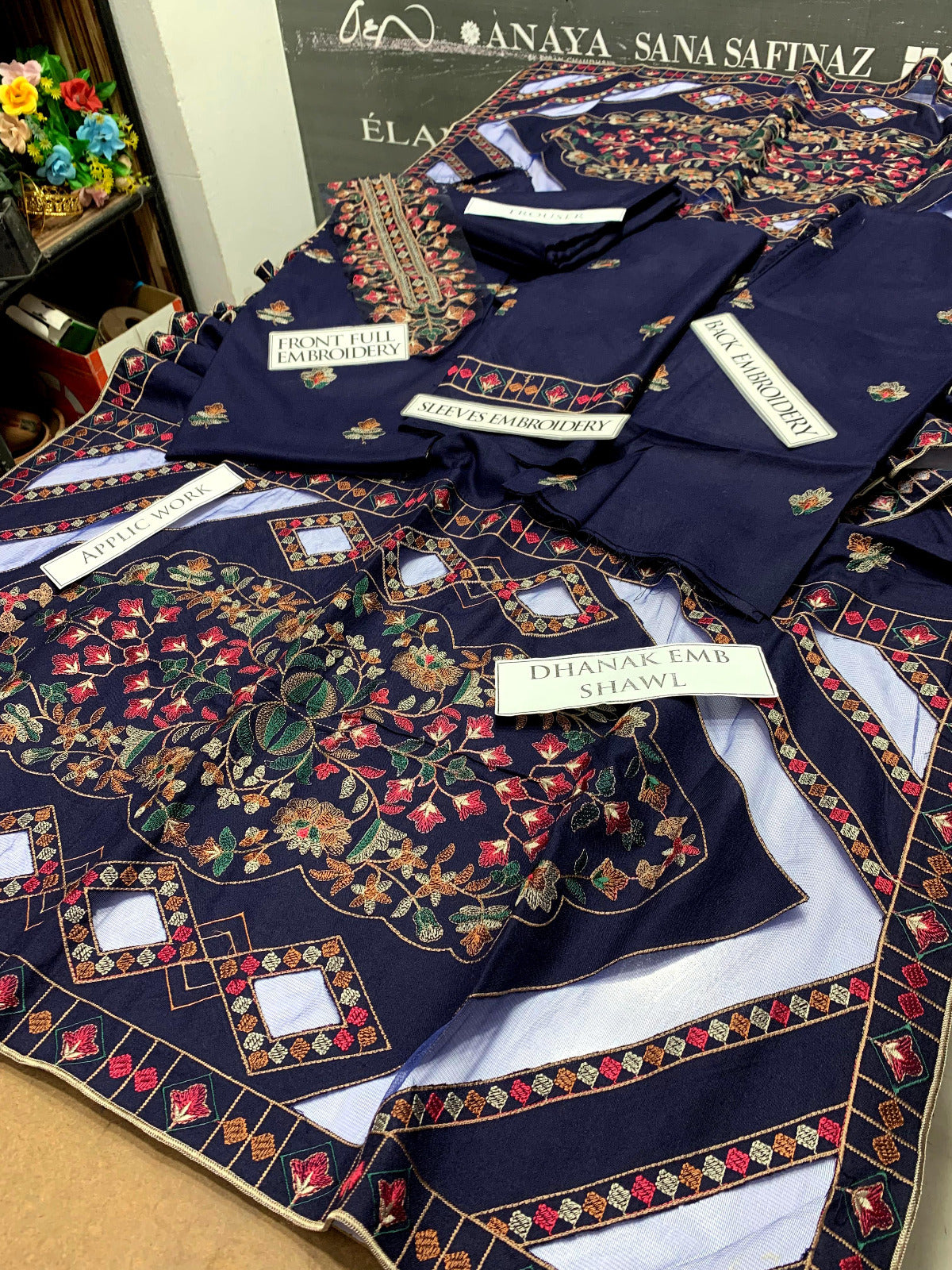 DFW-901 Noor Eman Heavy Embroidery 3PC Dhanak Suit