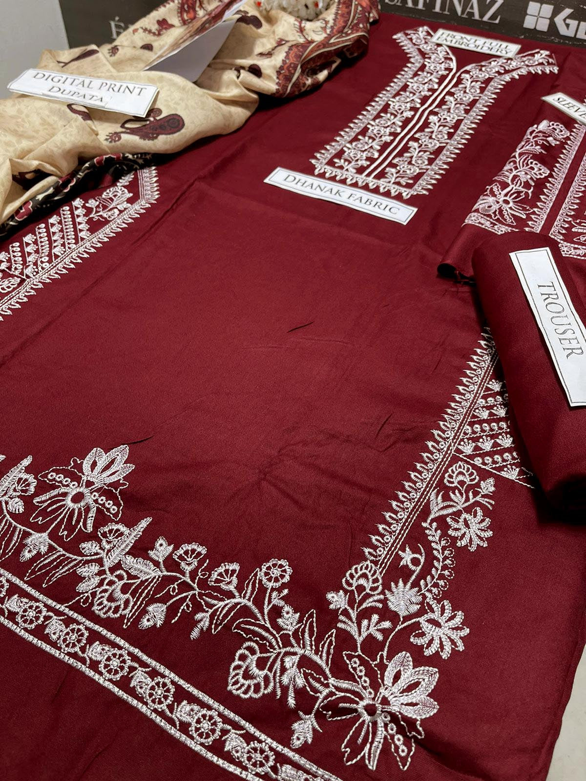 DFW-1028 Izel Embroidery 3PC Dhanak Suit