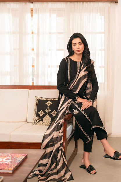 DFW-1144 Mahmair Embroidery 3PC Dhanak Suit