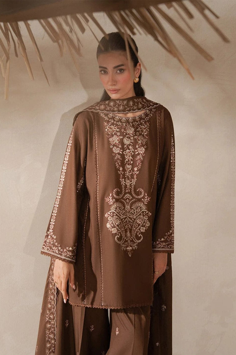 DFW-1063 Beechtree Embroidery 3PC Dhanak Suit