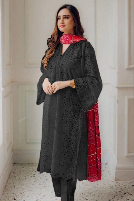 DFW-402 Maria B Heavy Embroidery 3Pc Lawn Suit