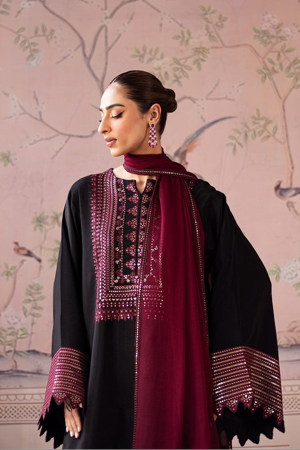 DFW-1148 Vanya Embroidery 3PC Dhanak Suit