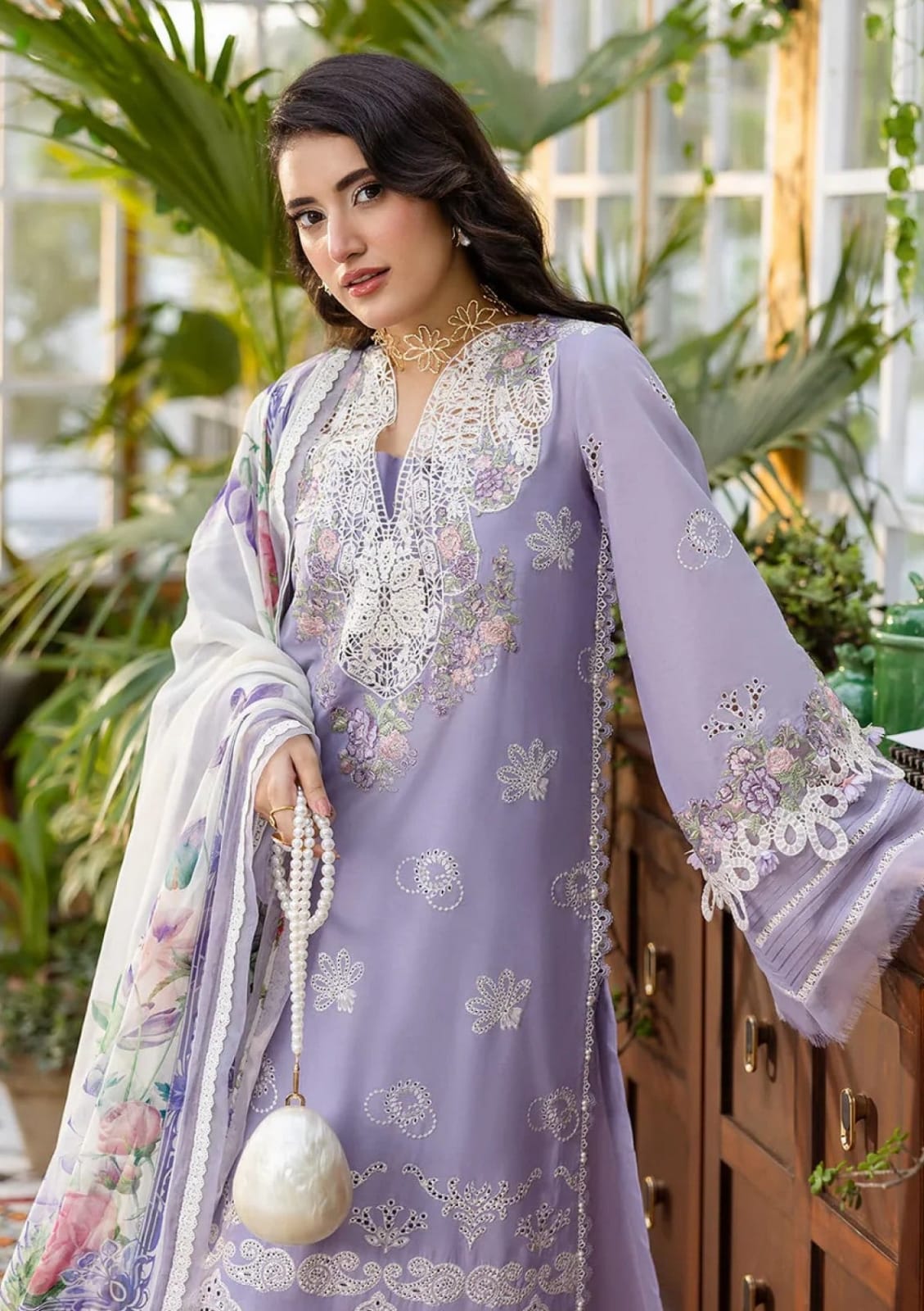 DFW-1092 Elaf Heavy Embroidery 3PC Dhanak Suit