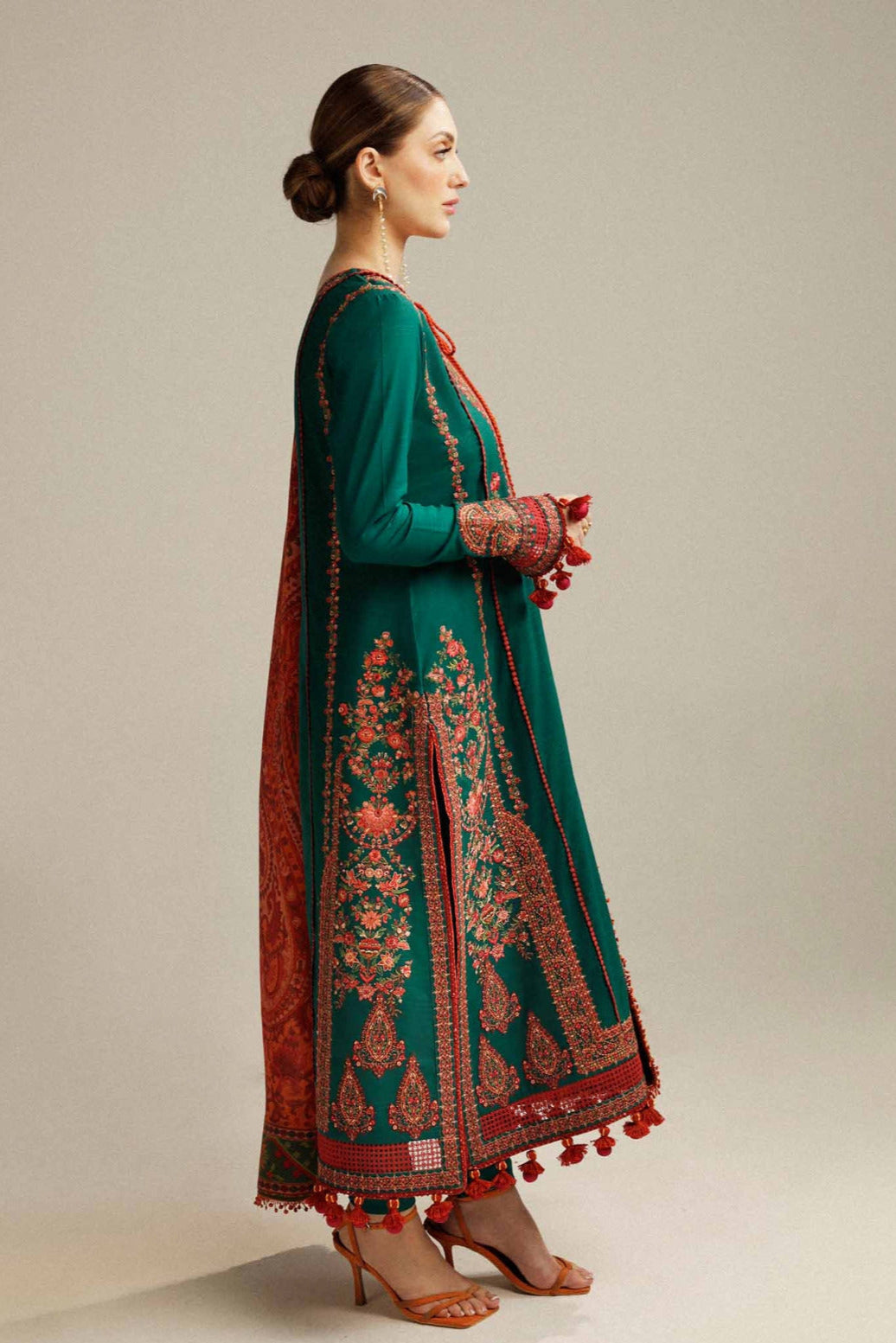 DFW-1003 Hussain Rehar Embroidery 3PC Dhanak Suit