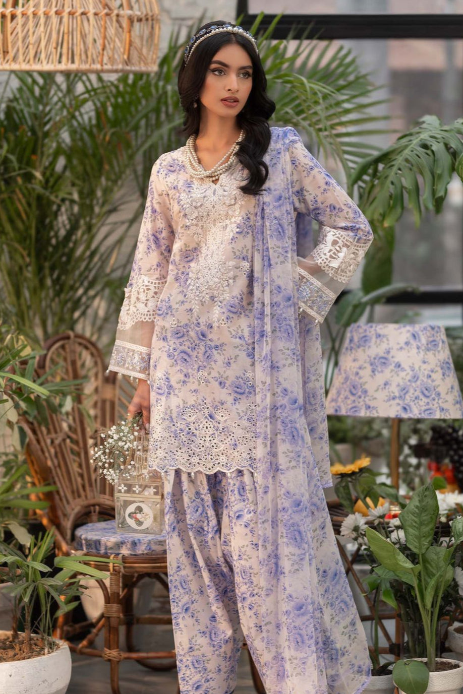 DFW-369 Maria B Embroidery 3Pc Lawn Suit