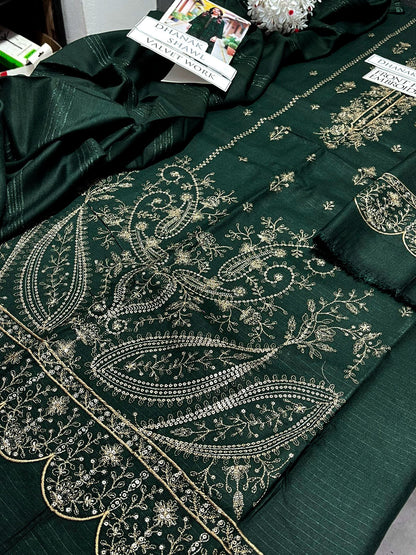 DFW-1156 Bareeze Heavy Embroidery 3PC Dhanak Suit