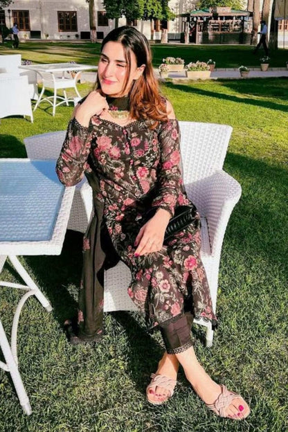 DFW-1266 Bareeze Heavy Embroidery 3PC Lawn Suit