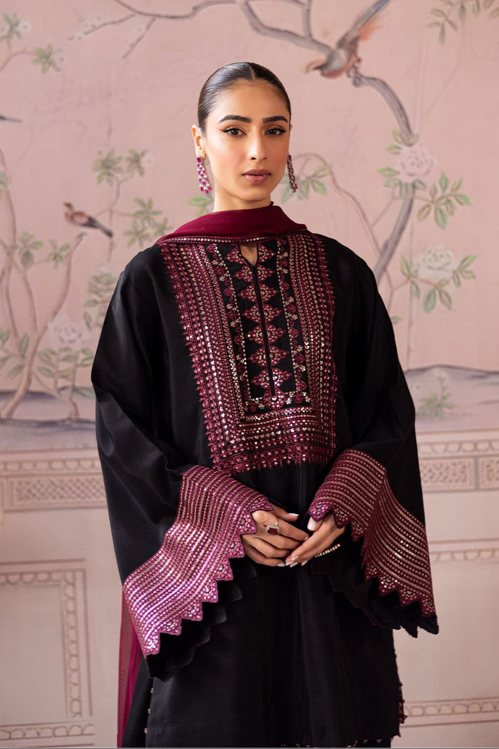 DFW-1148 Vanya Embroidery 3PC Dhanak Suit