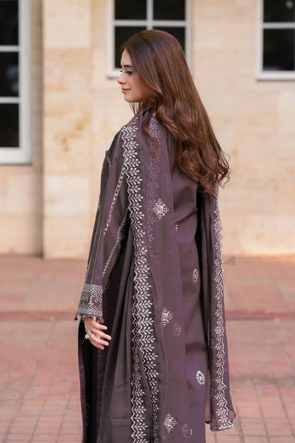 DFW-909 Libaas Heavy Embroidery 3PC Dhanak Suit