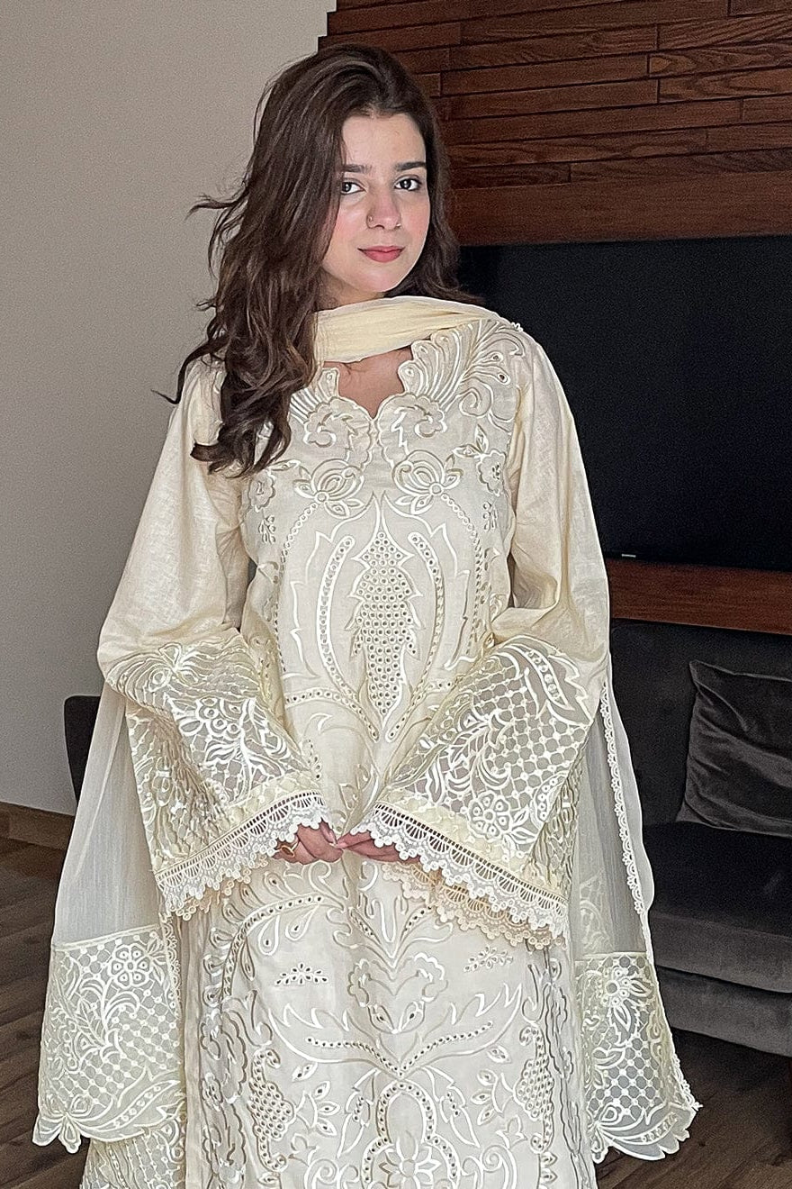 DFW-1257 Sahane Embroidery 3PC Dhanak Suit