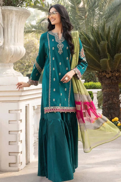 DFW-423 Maria B Heavy Embroidery 3Pc Lawn Suit