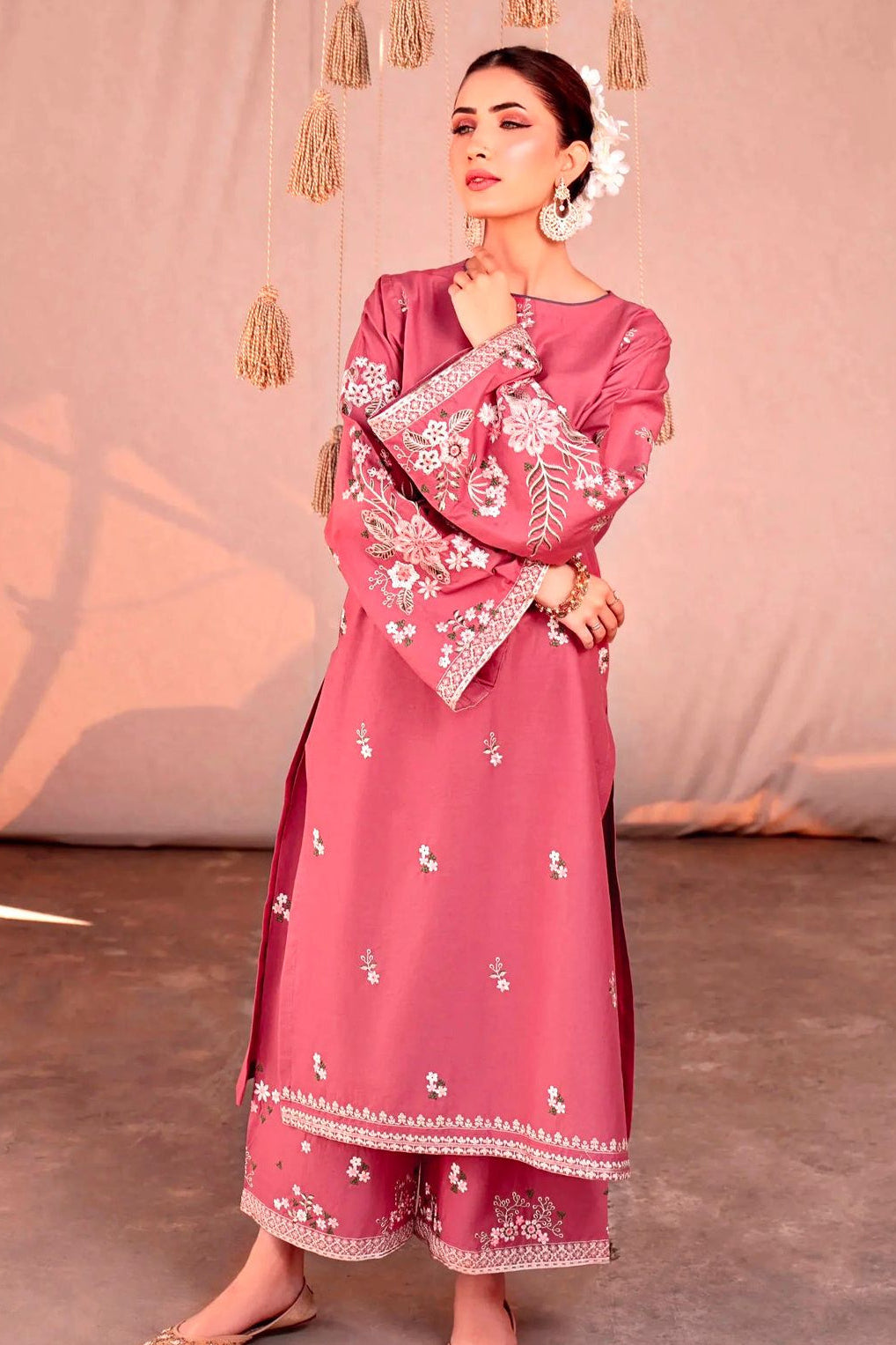 DFW-1130 Urge Embroidery 2PC Dhanak Suit