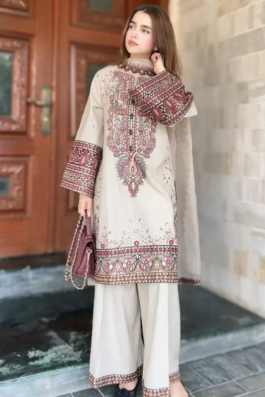 DFW-1171 Mahnur Embroidery 3PC Dhanak Suit