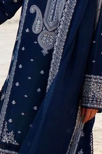 DFW-1004 Zaha Heavy Embroidery 3PC Dhanak Suit
