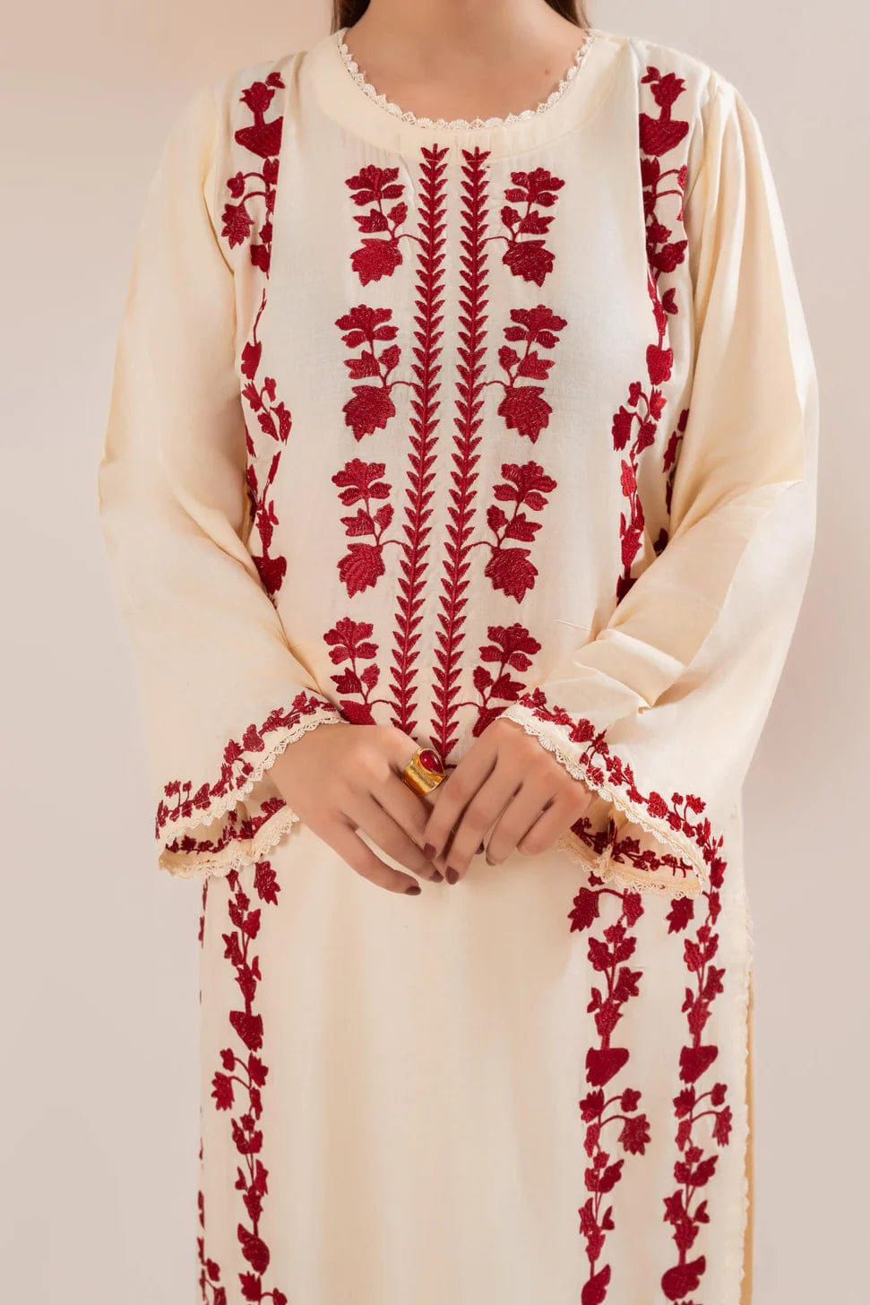 DFW-1173 Zarif Embroidery 3PC Dhanak Suit