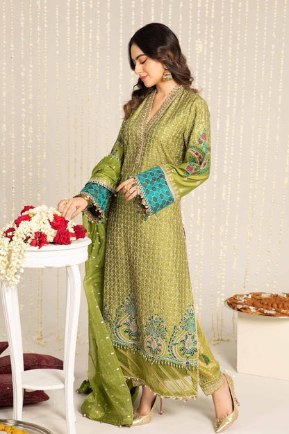 DFW-921 Maria B Heavy Embroidery 3PC Dhanak Suit