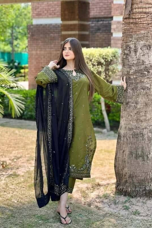 DFW-1133 Mushq Embroidery 3PC Dhanak Suit