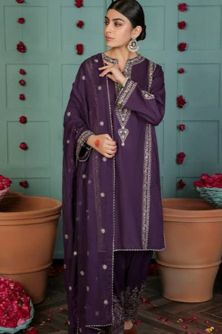 DFW-657 Zara Shah Jahan Heavy Embroidery 3Pc Lawn Suit