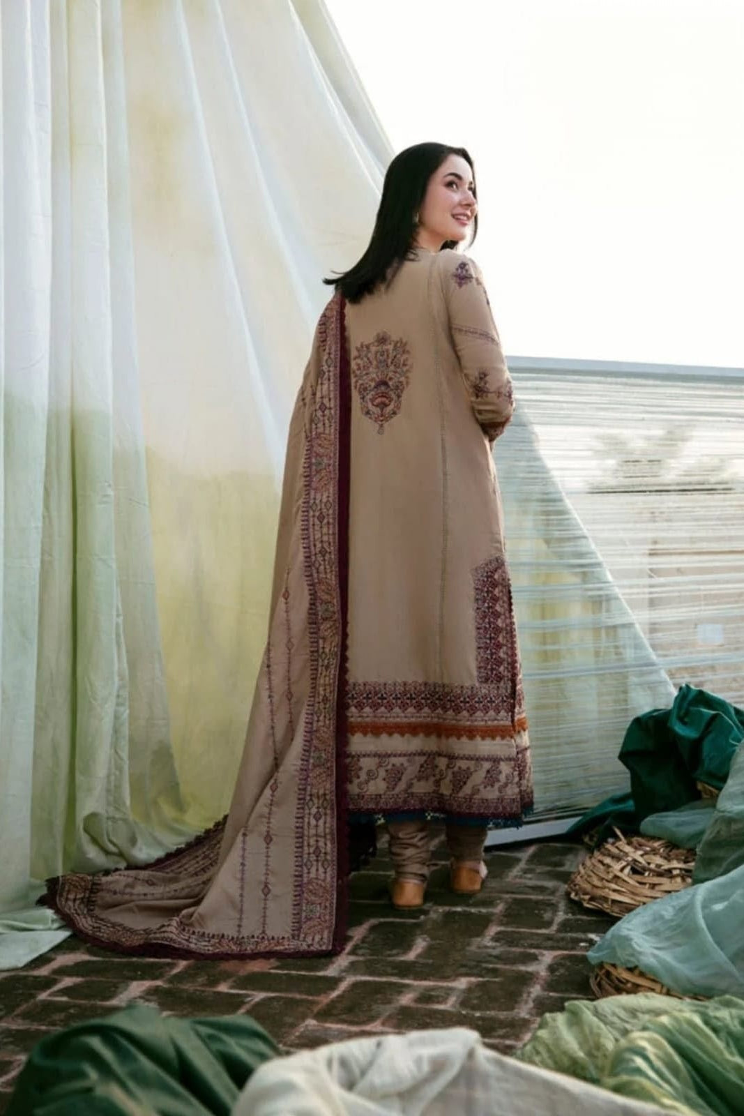 DFW-1149 Florent Heavy Embroidery 3PC Dhanak Suit