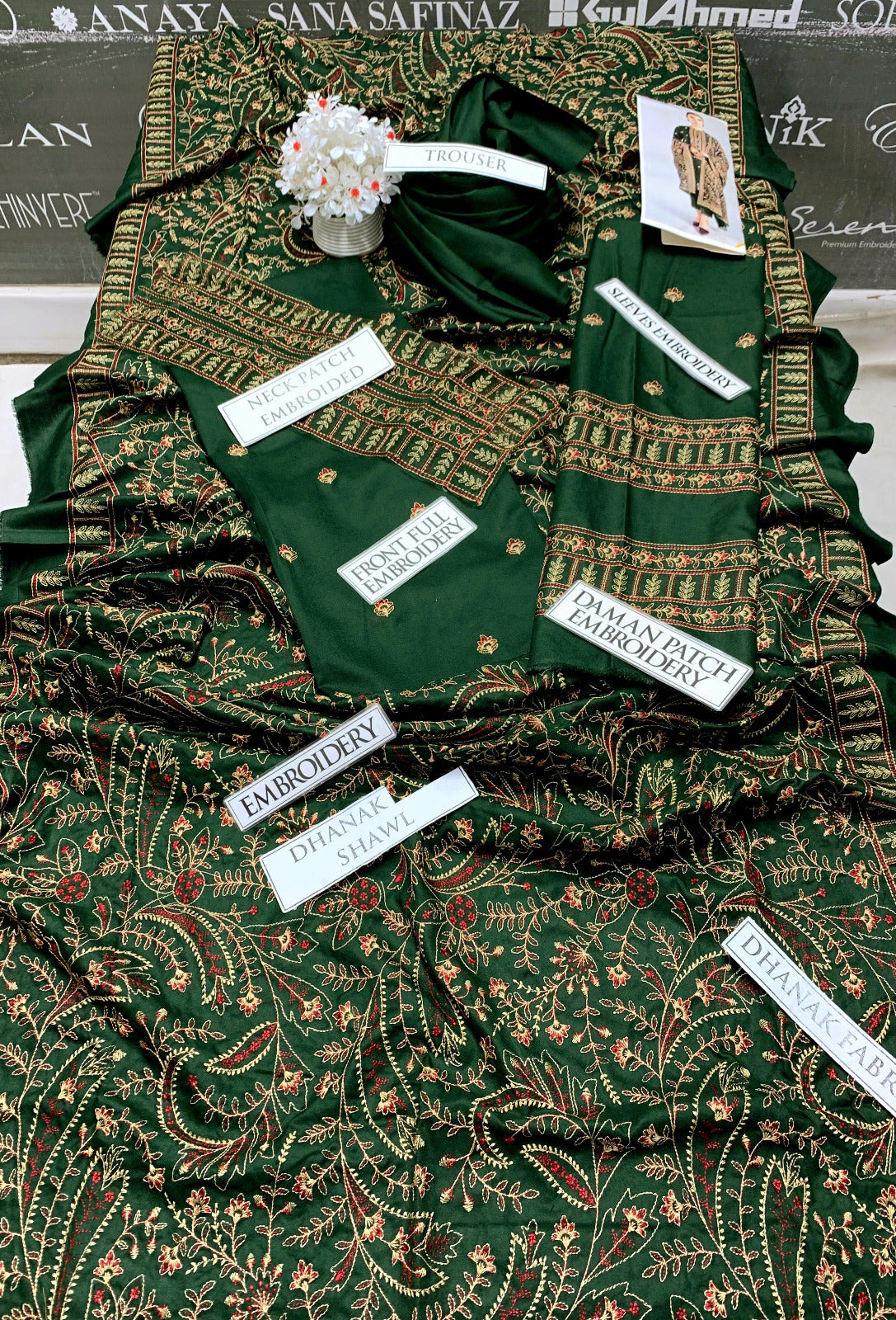 DFW-975 Bareeze Heavy Embroidery 3PC Dhanak Suit