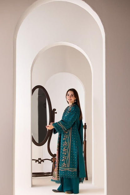 DFW-1006 Sobia Nazir Heavy Embroidery 3PC Dhanak Suit