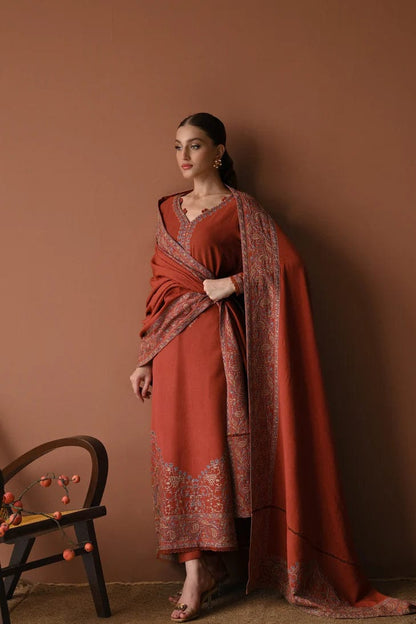 DFW-1258 Batik Embroidery 3PC Dhanak Suit