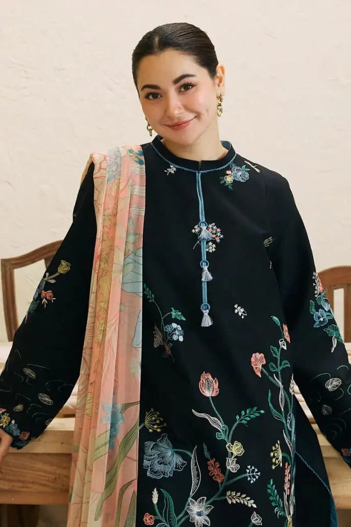 DFW-1095 Zara Shah Jahan Heavy Embroidery 3PC Dhanak Suit
