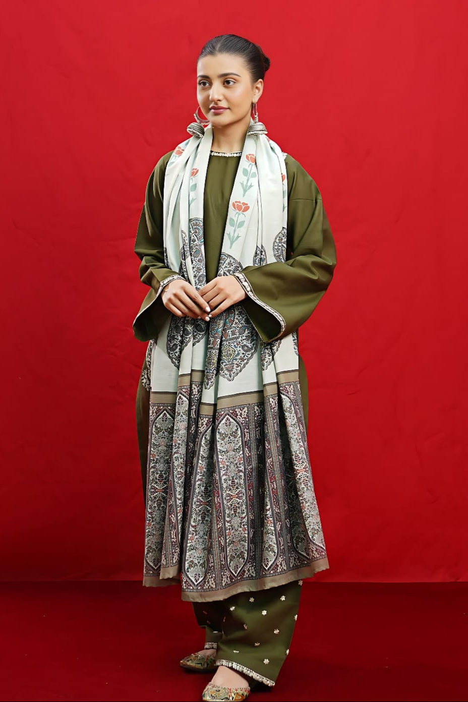 DFW-990 Urge Heavy Embroidery 3PC Dhanak Suit