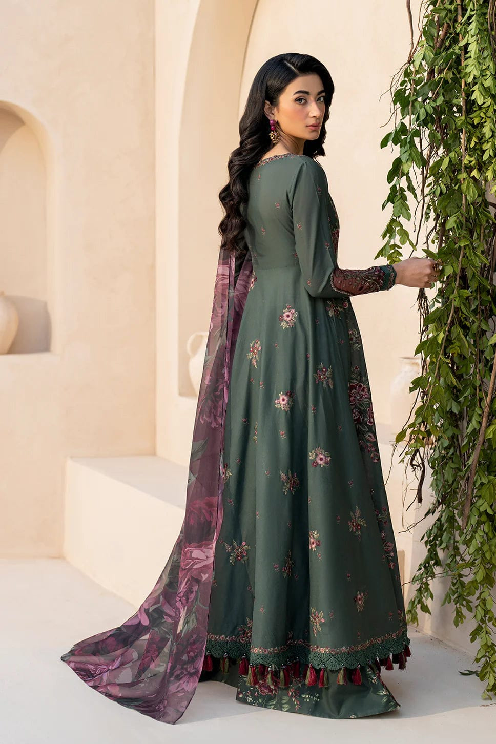 DFW-1129 Iznik Embroidery 3PC Karandi Suit