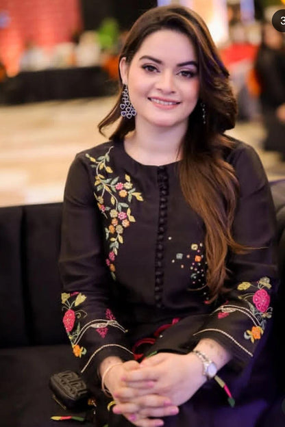 DFW-1160 Batik Embroidery 2PC Dhanak Suit