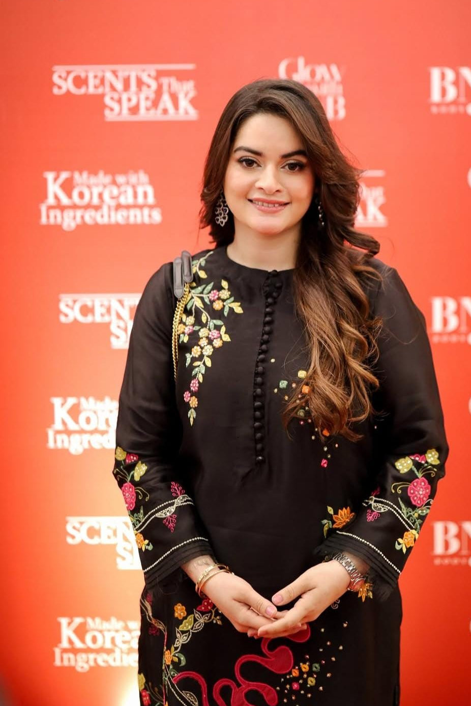 DFW-1160 Batik Embroidery 2PC Dhanak Suit