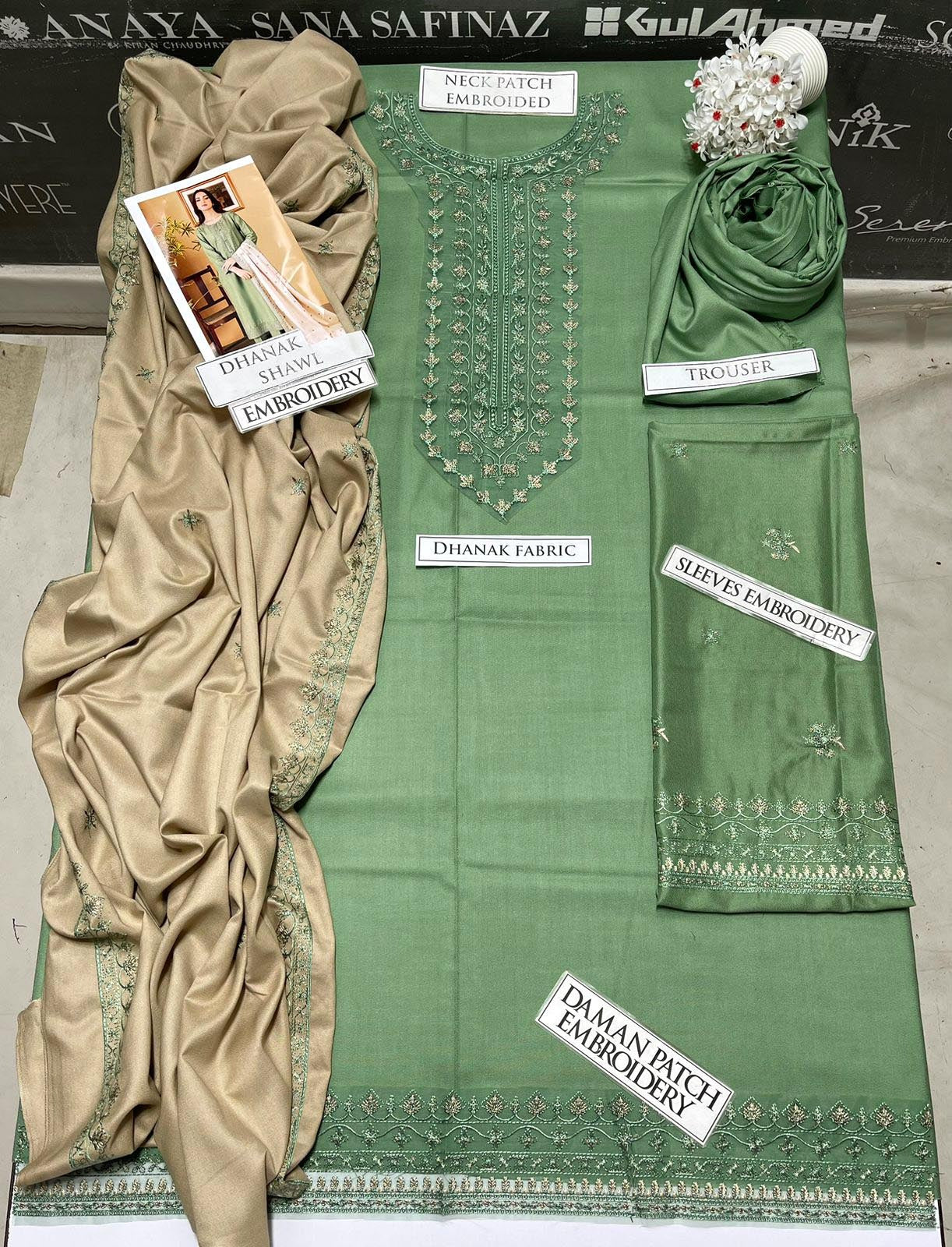 DFW-1096 Batik Embroidery 3PC Dhanak Suit