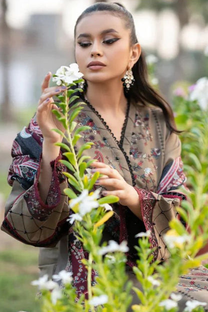 DFW-378 Sapphira Heavy Embroidery 3Pc Lawn Suit